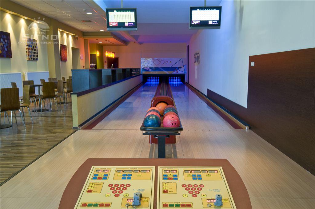 Bowling