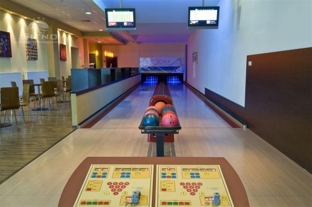 Bowling
