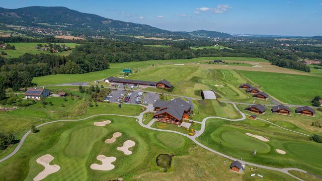 Okolí hotelu Green v Ostravici