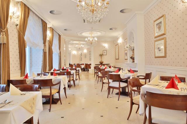 Restaurace