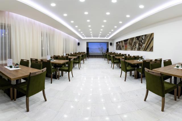 Denní bar