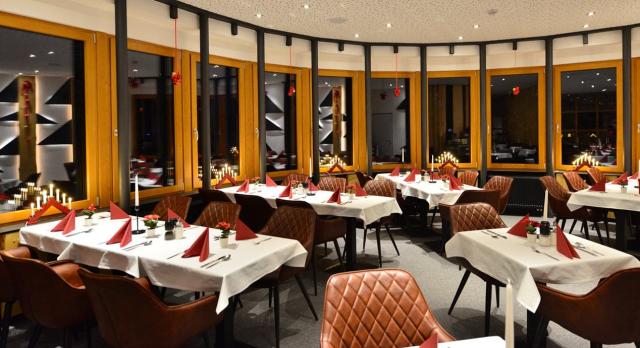 Restaurace