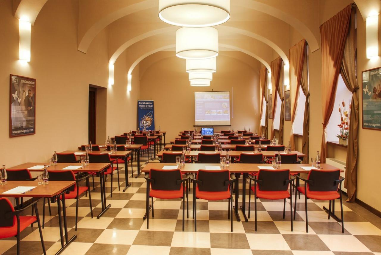 Konferenční místnost