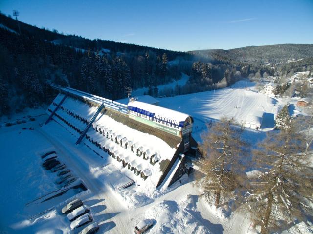 Okolí hotelu Skicentrum Harachov