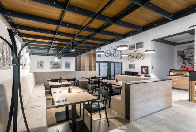 Restaurace