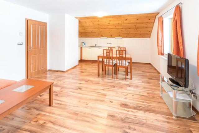 Apartmán pro 7 osob se dvěma ložnicemi č. 5