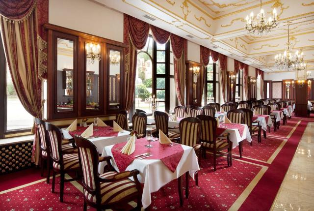 Restaurace