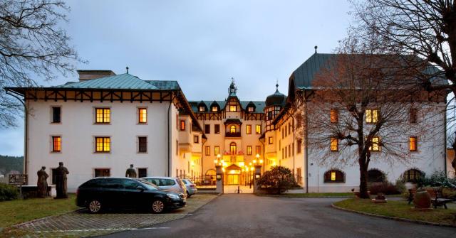 Chateau Monty