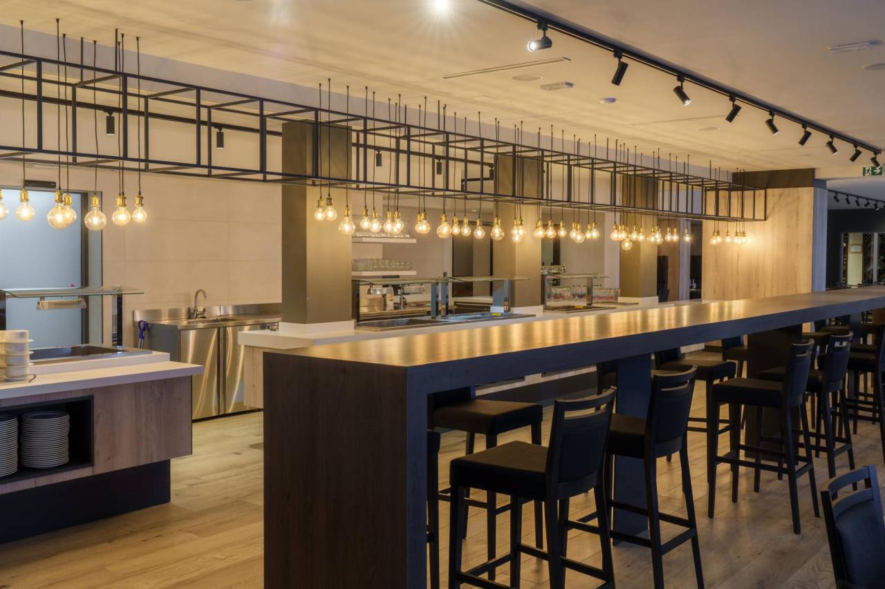 Restaurace