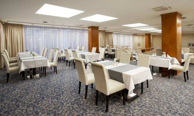 Restaurace