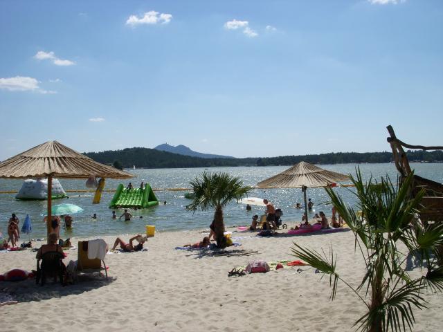 Machovo jezero
