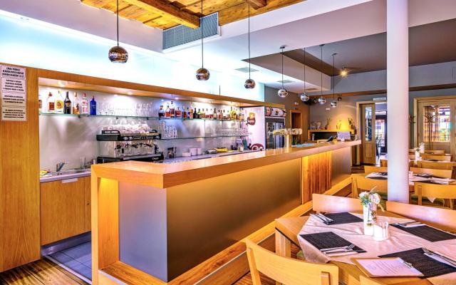 Restaurace