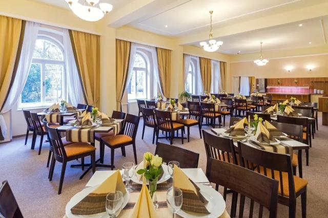 Restaurace hotelu Dr. Adler