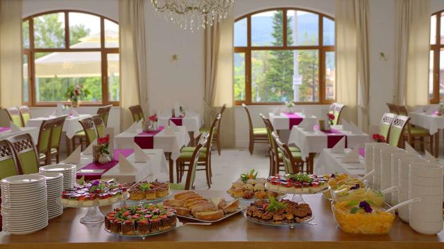 Restaurace