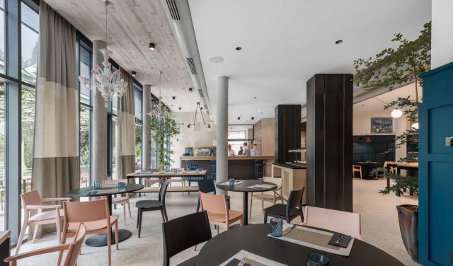 Restaurace