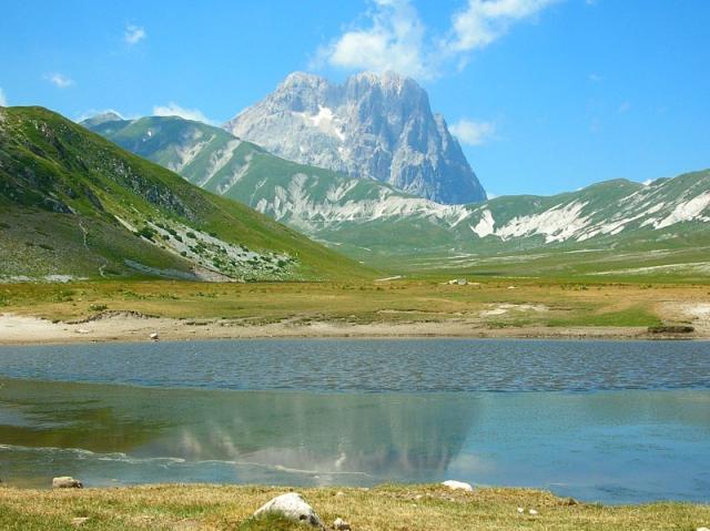 Gran_sasso_italia.jpg