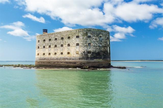 bateau-visite-fort-boyard-ile-oleron.jpg