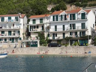 Kostanić