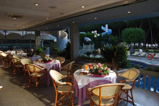 ristorante022.jpg