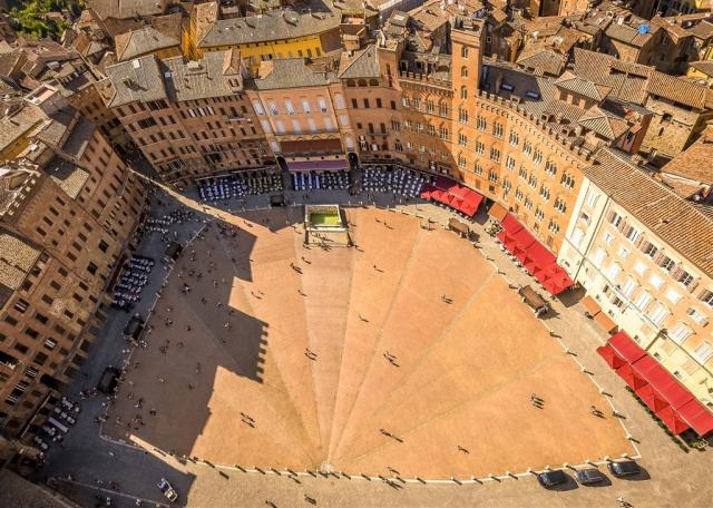 siena-4677913_1920.jpg