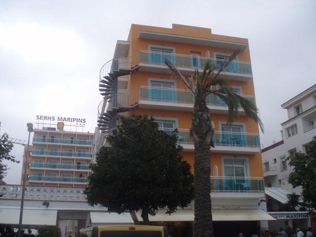 Maripins-hotel_web.JPG