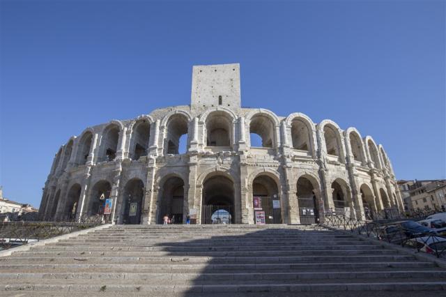 roman-amphitheater-861065.jpg