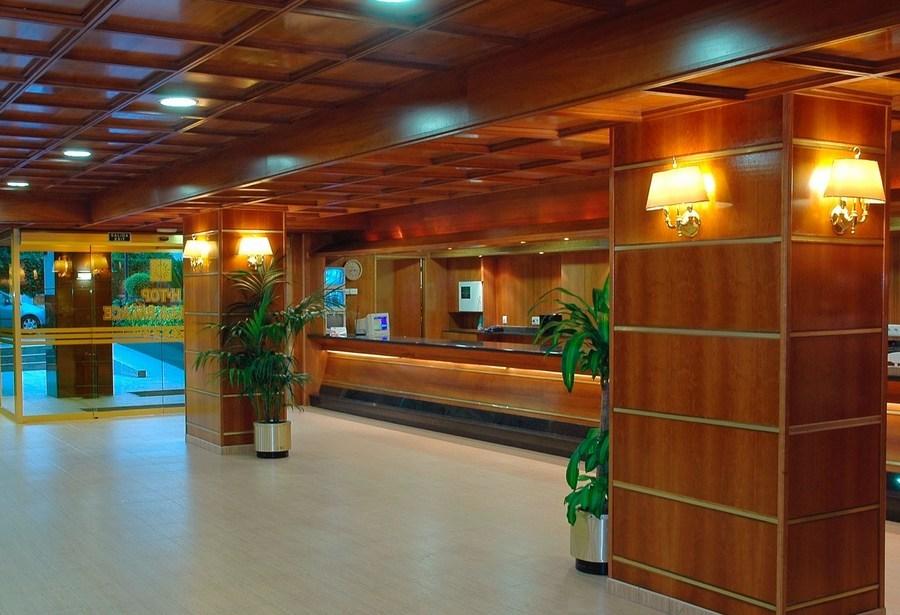 CALELLA PALACE RECEPCE.jpg