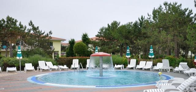 2lido.jpg