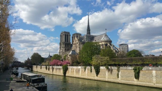 paris-4381945_1920.jpg
