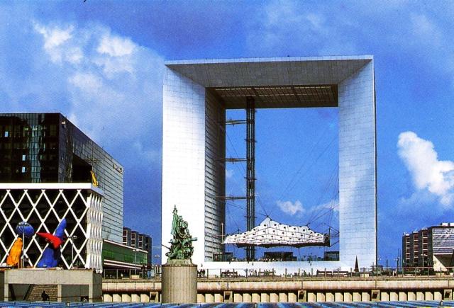 La Defense0011.jpg