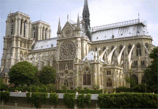 paris_notre damme.jpg