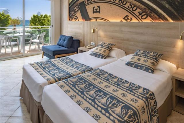habitacio-vista-mar-hotel-maritim-calella-72.jpg