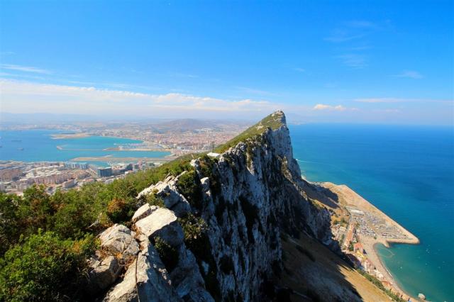 gibraltar-3509369_1920.jpg