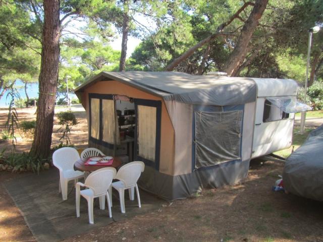 Karavan.JPG