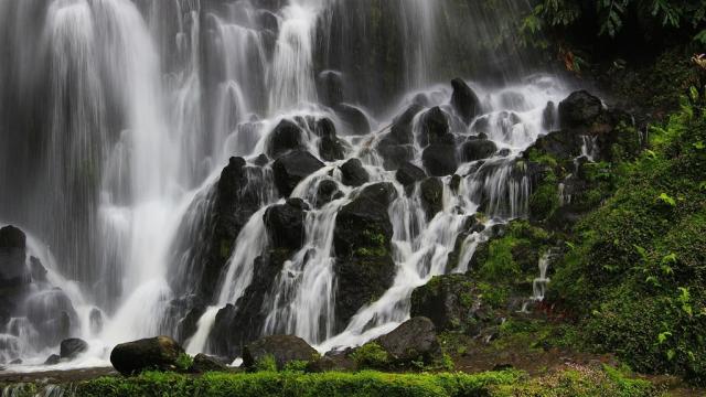 azores-4085452_1280.jpg