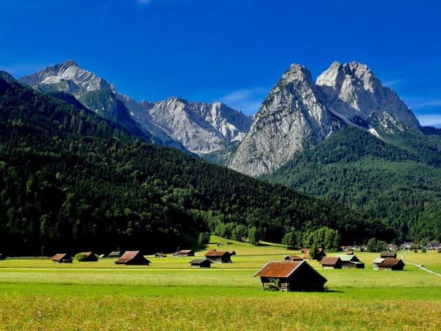 alps-4409425_1280.jpg