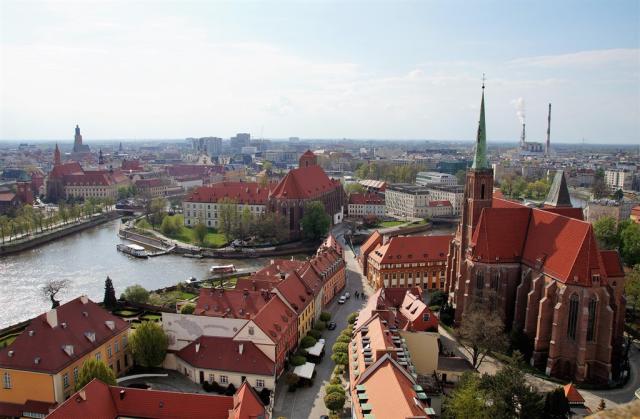 cathedral-7977078_1920.jpg