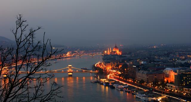 Budapešť