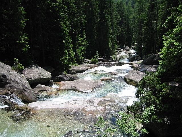 640px-high_tatras_river