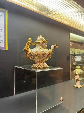 piece_from_the_meissen_porcelain_collection