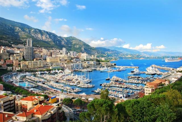 Francie - Monte Carlo shutterstock_154681196.jpg