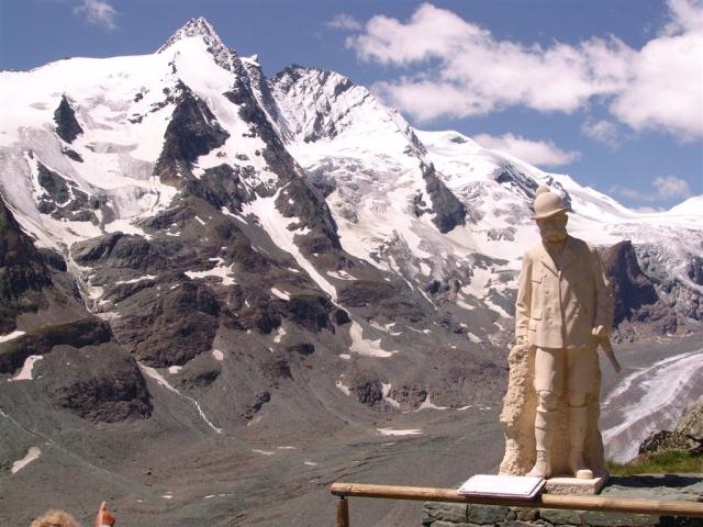 groglockner-215649_1920.jpg