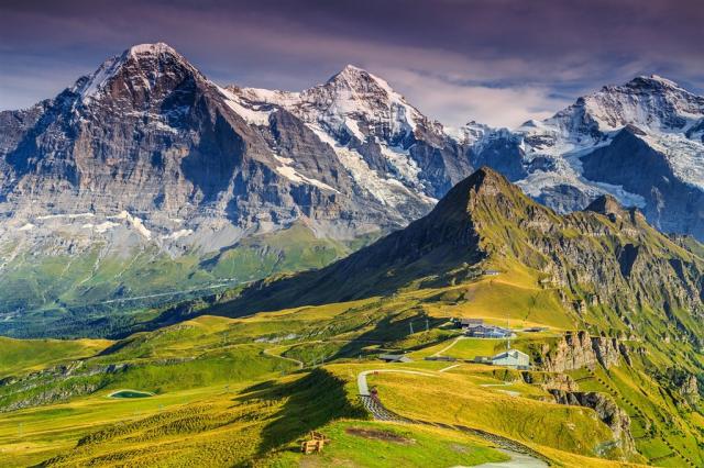 Švýcarsko panorama Jungfrau Monch Eiger shutterstock_345716333.