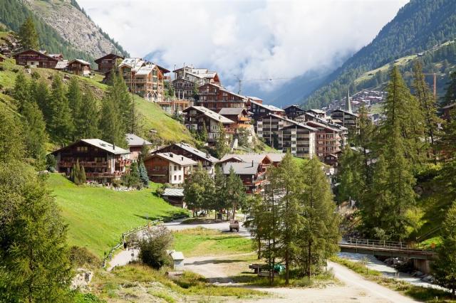 Švýcarsko - Zermatt shutterstock_162367733.jpg