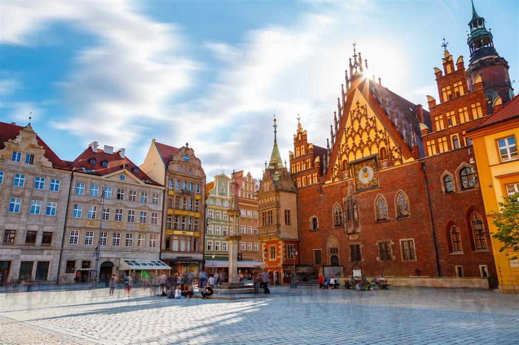 Polsko - Varšava shutterstock_424831081.jpg