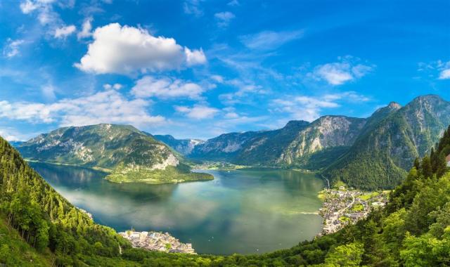 Rakousko Solná komora shutterstock_729261769.jpg