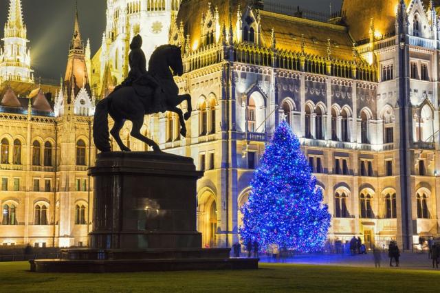 Maďarsko - Budapešť shutterstock_515839960.jpg