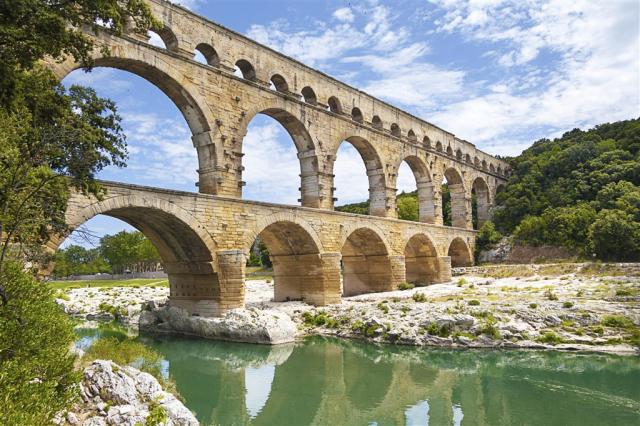 Provence Pont du Gard 164647623.jpg
