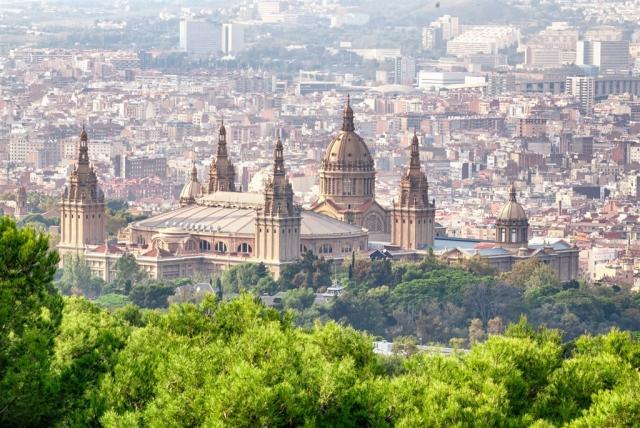 Španělsko - Barcelona shutterstock_259551359.jpg