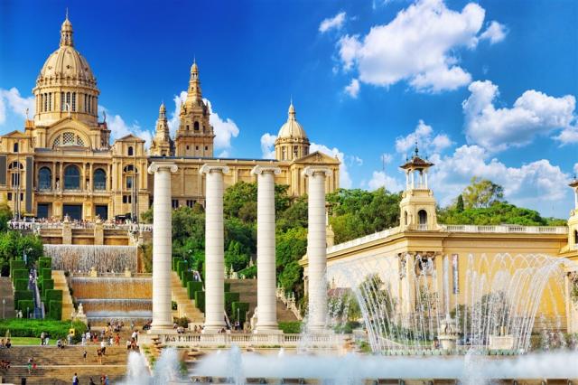 Španělsko Barcelona Národní muzeum shutterstock_223012147.jpg